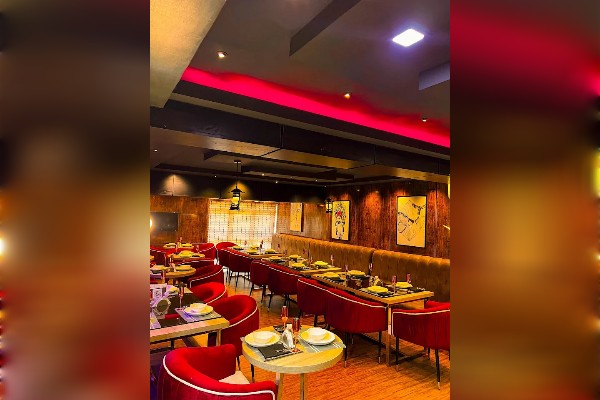 Crossover Restaurant